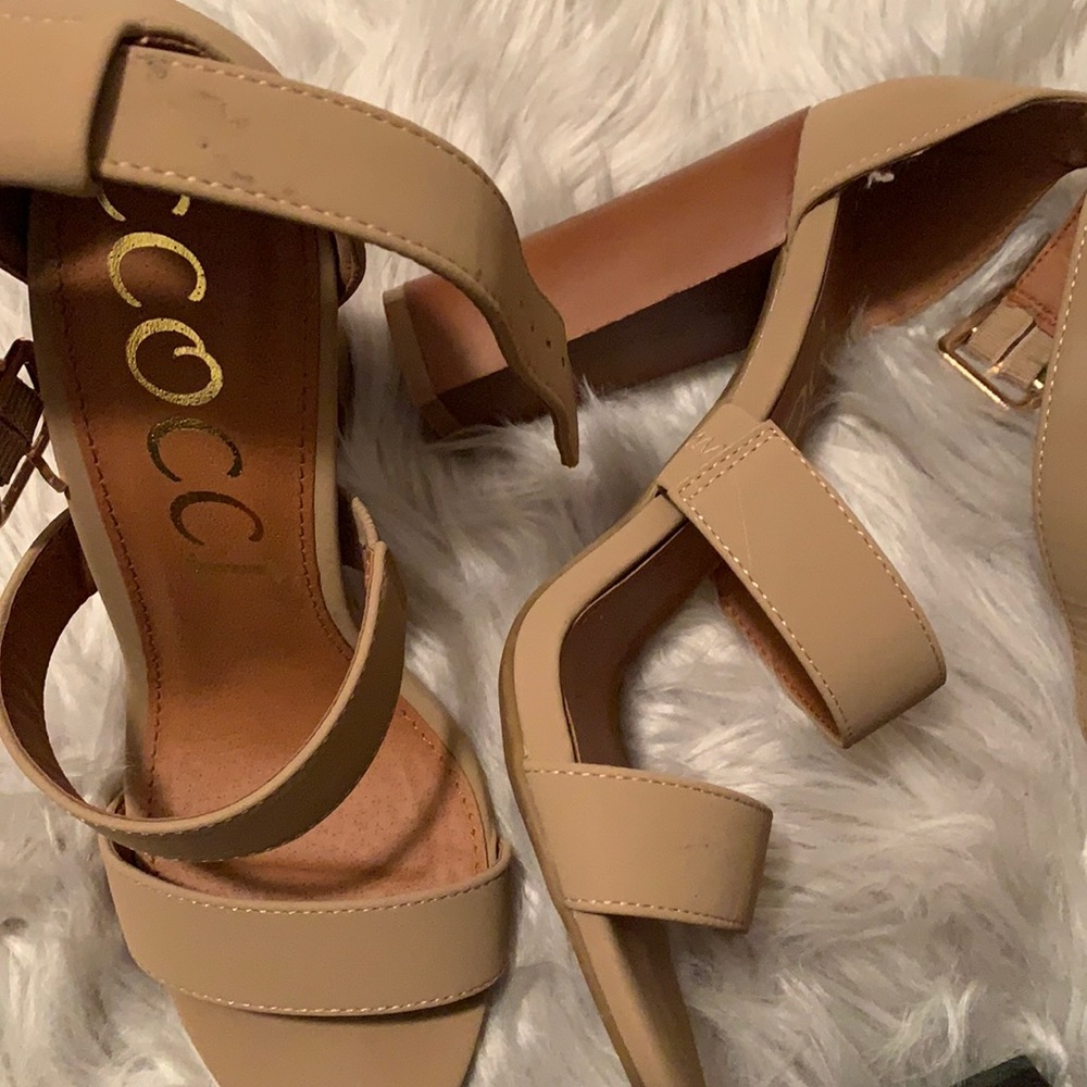 Tan heels